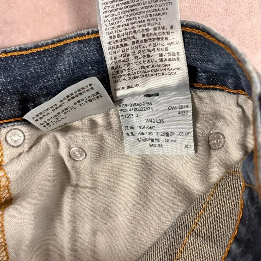 levis 550 loose fit blue jeans